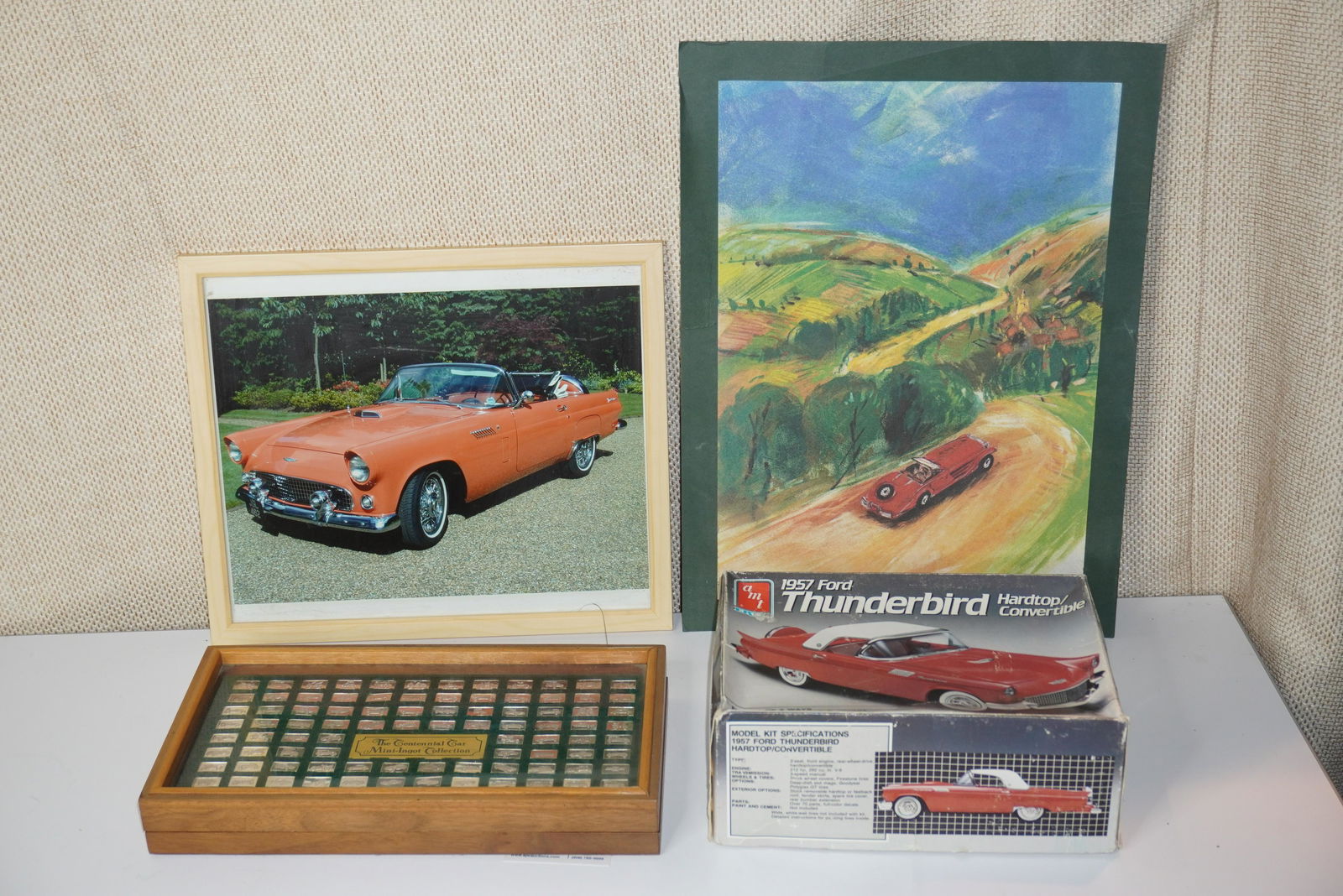 1957 FORD THUNDERBIRD COLLECTIBLES (1 of 4)