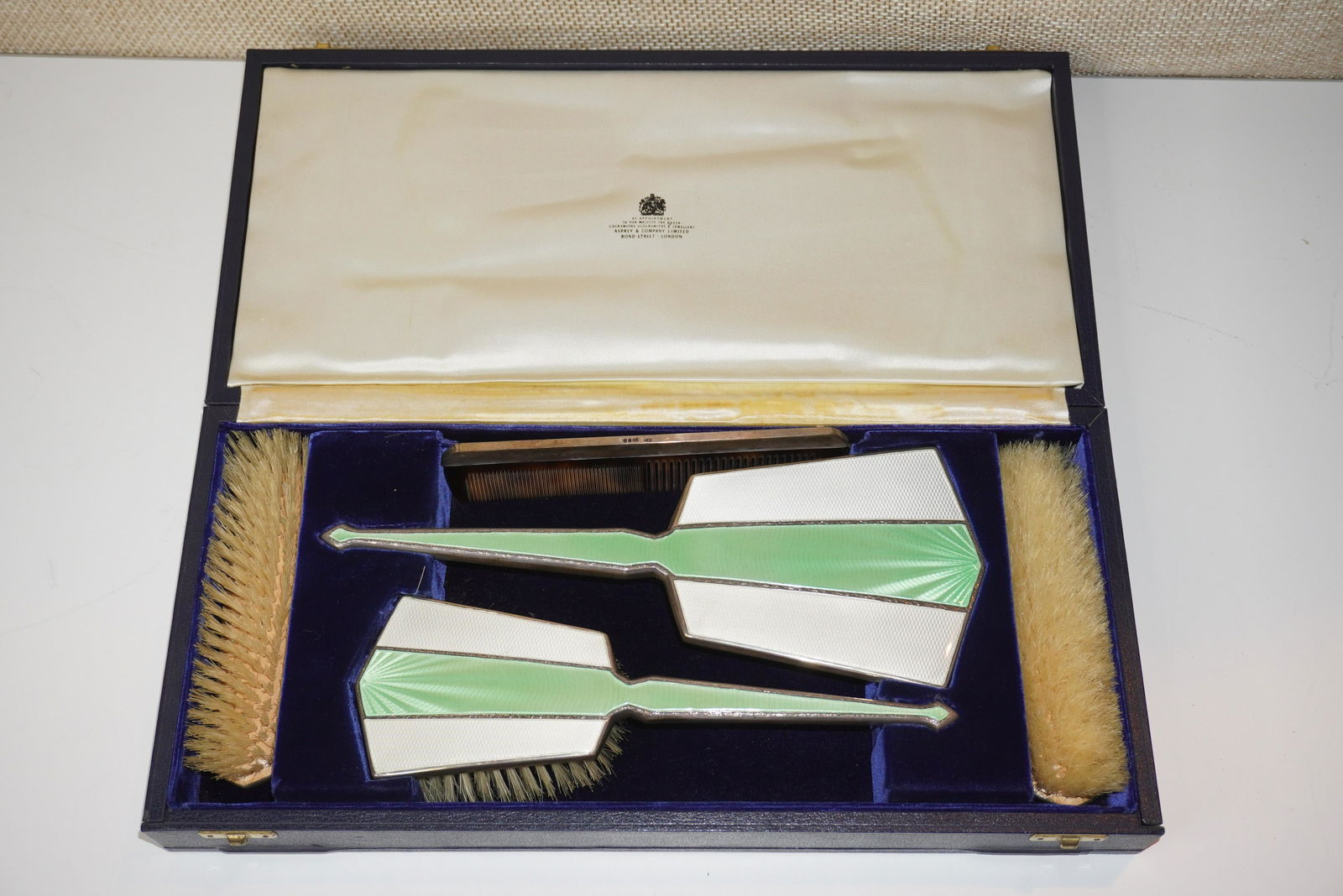 ASPREY & CO ART DECO SILVER DRESSER SET (1 of 8)