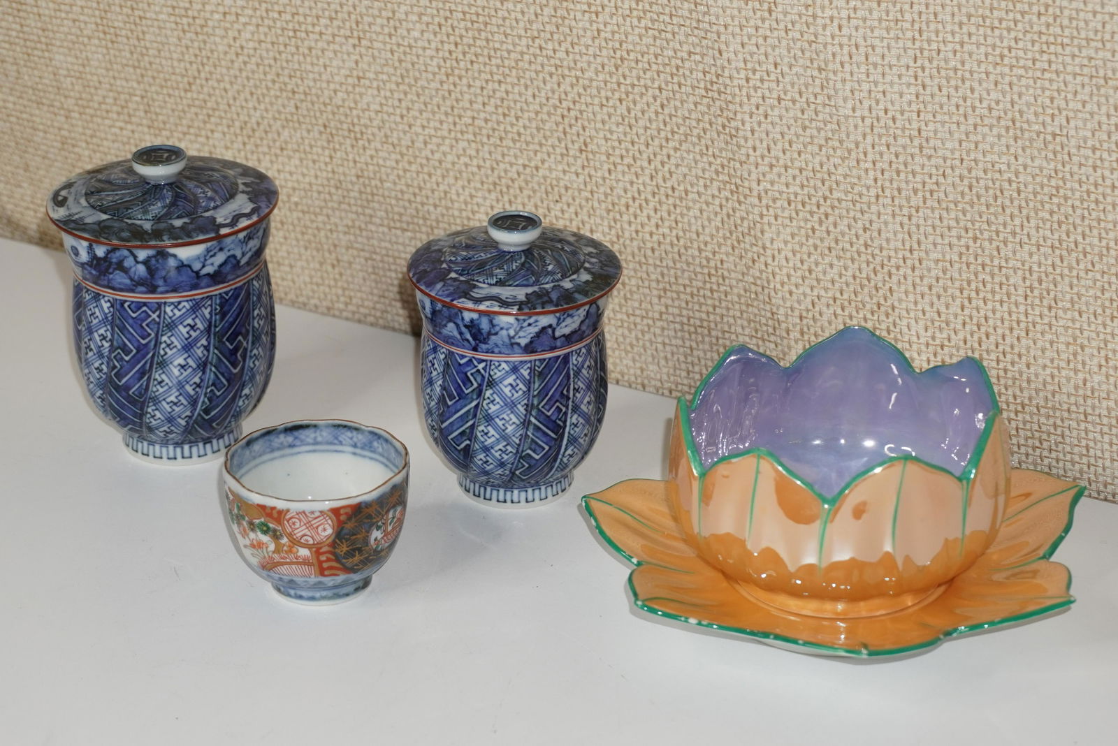 JAPANESE LIDDED JARS & SMALL TEA CUP (1 of 3)