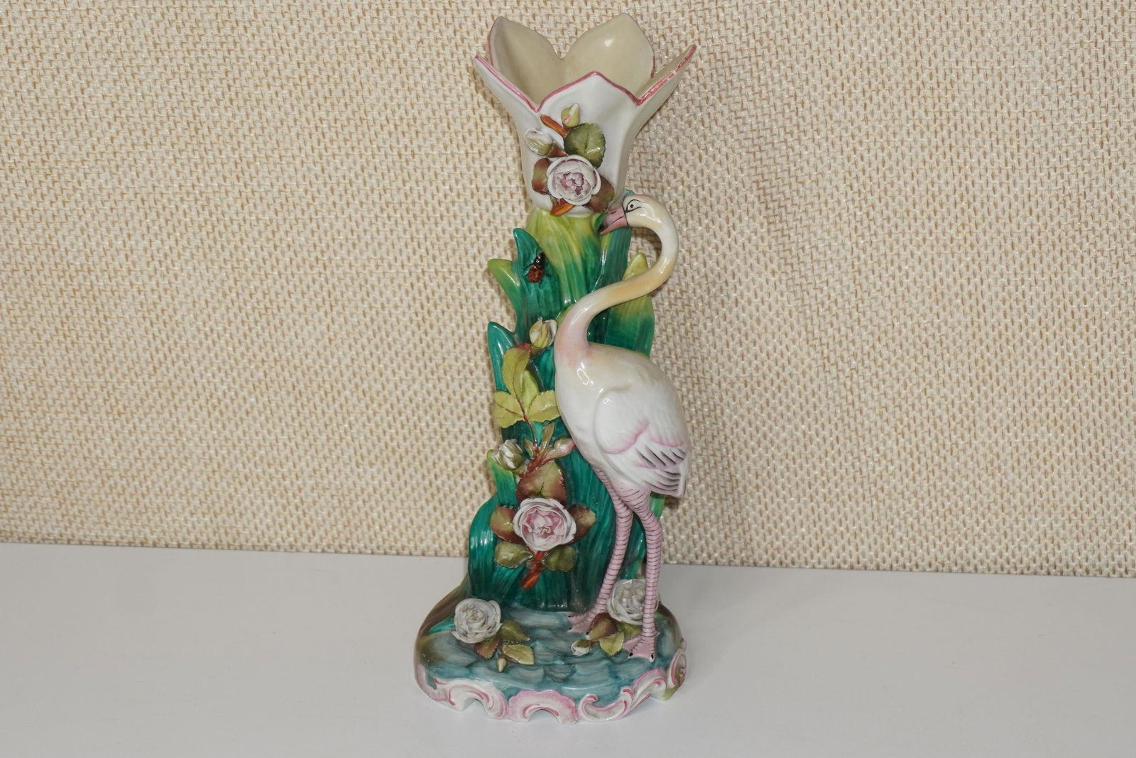 VINTAGE DEPOSE FLAMINGO VASE (1 of 3)