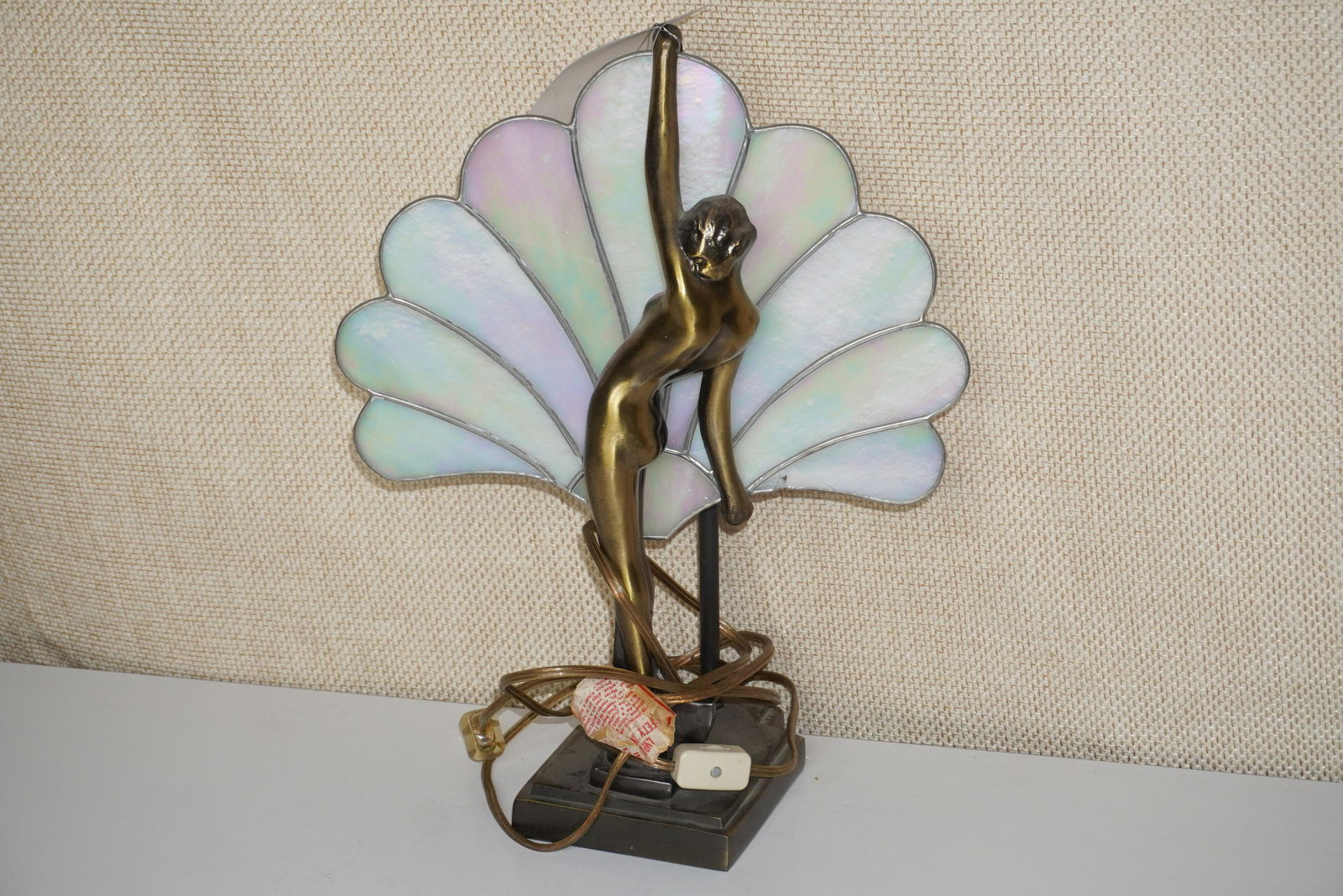 VINTAGE SARSPARILLA ART DECO STAINED GLASS LAMP: SARSPARILLA ART DECO STAINED GLASS LAMP, 14.5"H, SMALL CRACKS IN GLASS