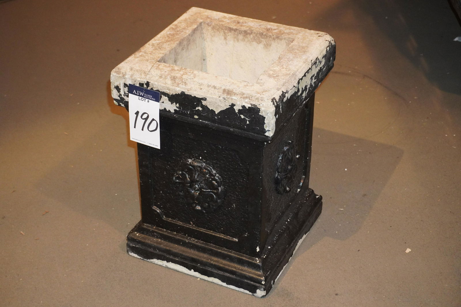 BLACK PAINTED CONCRETE PLANTER STAND (1 of 4)