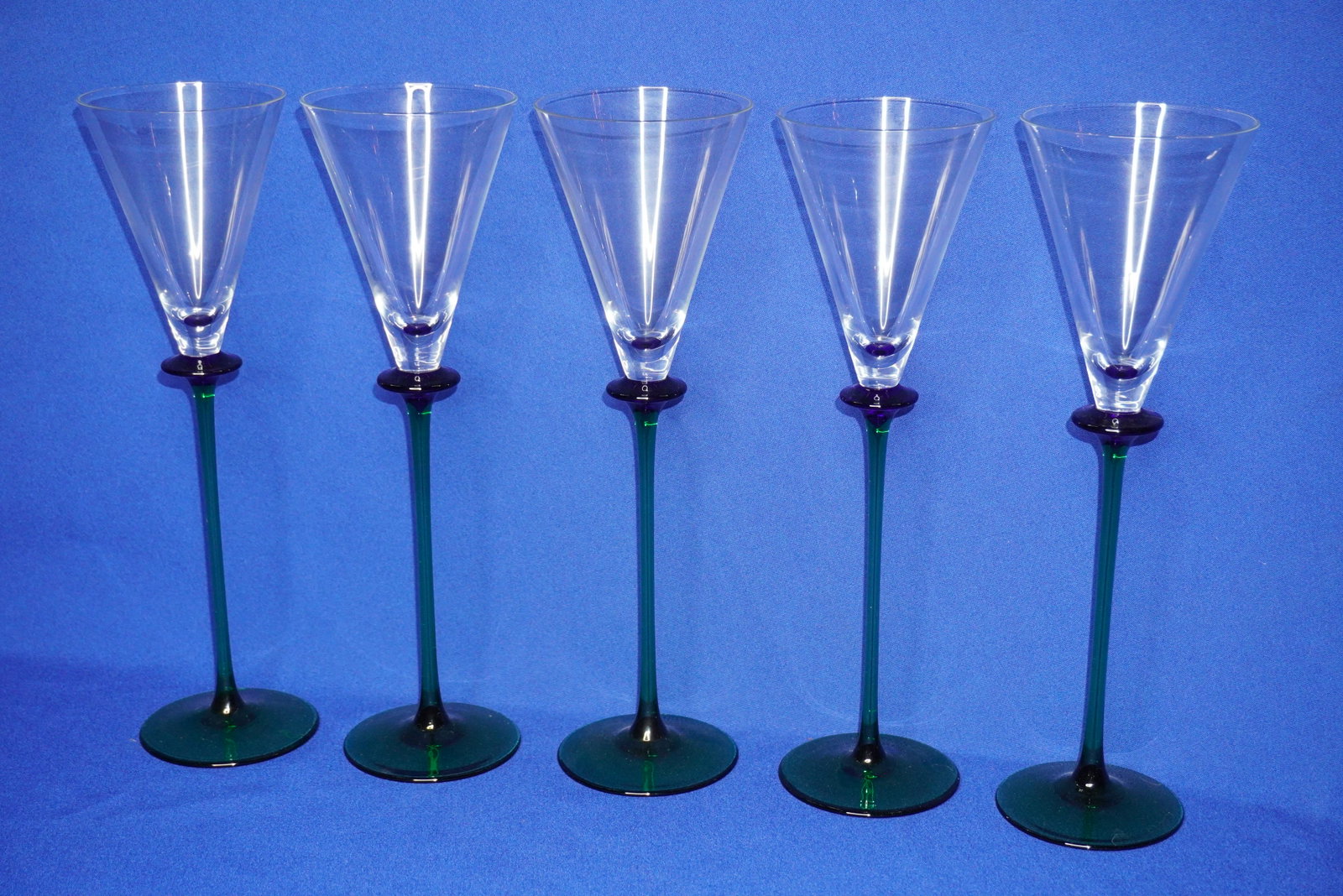 SET OF 5 GREEN STEMED WINE GLASSES: SET OF 5 GREEN STEMED WINE GLASSES, 12"H, VERY GOOD CONDITION