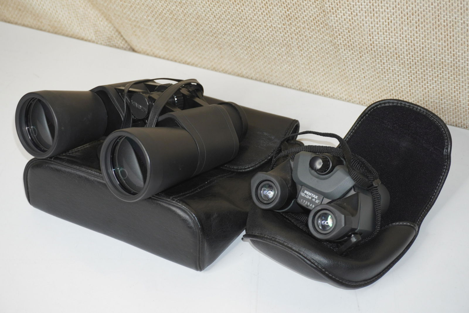 MINOLTA & PENTAX BINOCULARS (1 of 5)