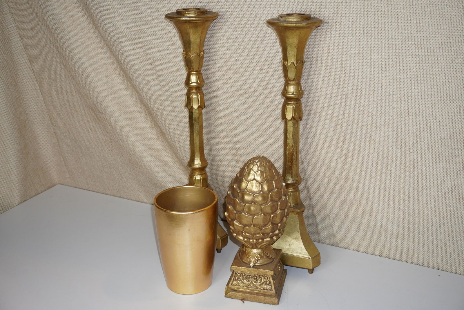 GILT DECORATED TABLE ARTICLES (1 of 4)