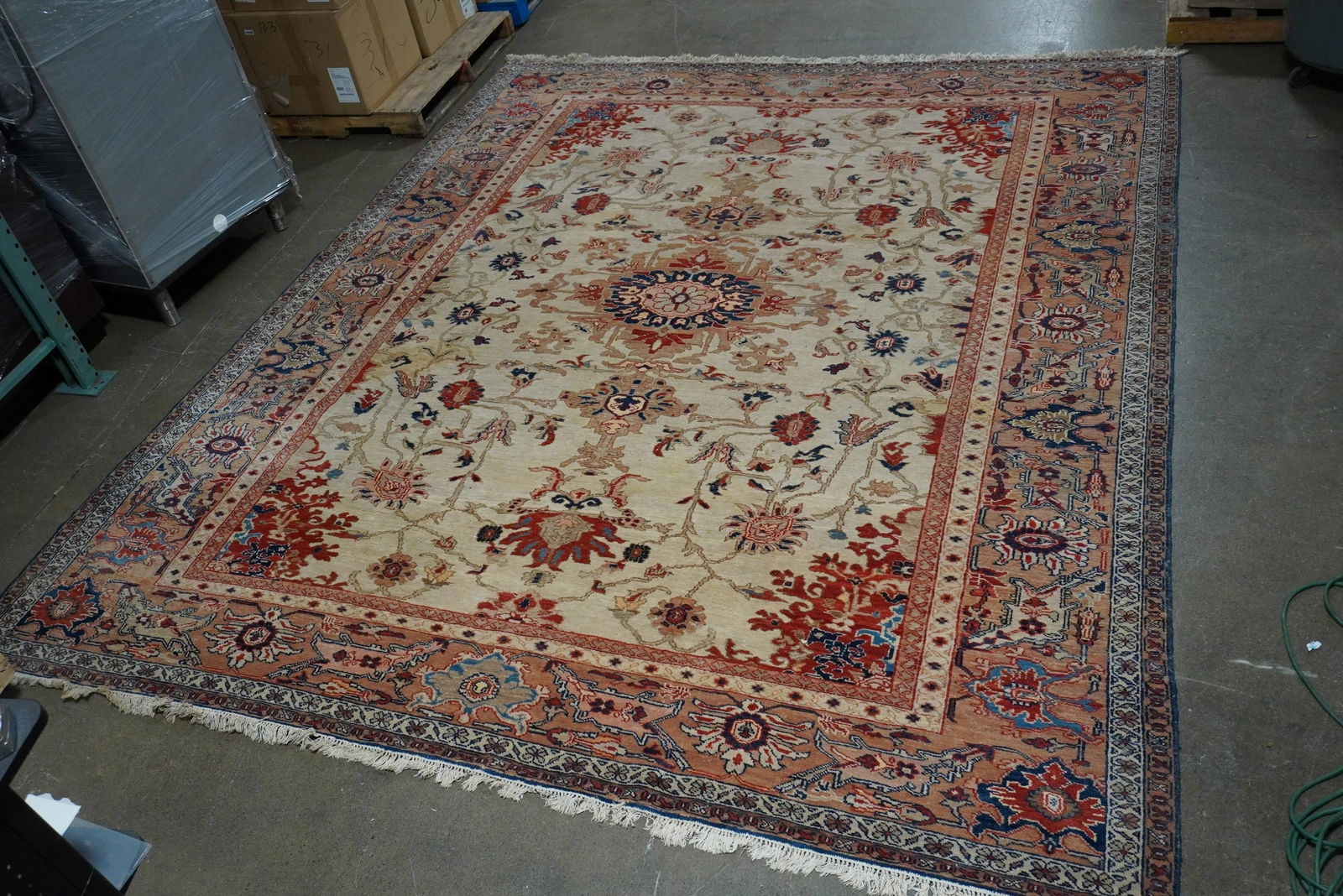 FINE WOOL VINTAGE AREA RUG W/ FRINGE (1 of 6)