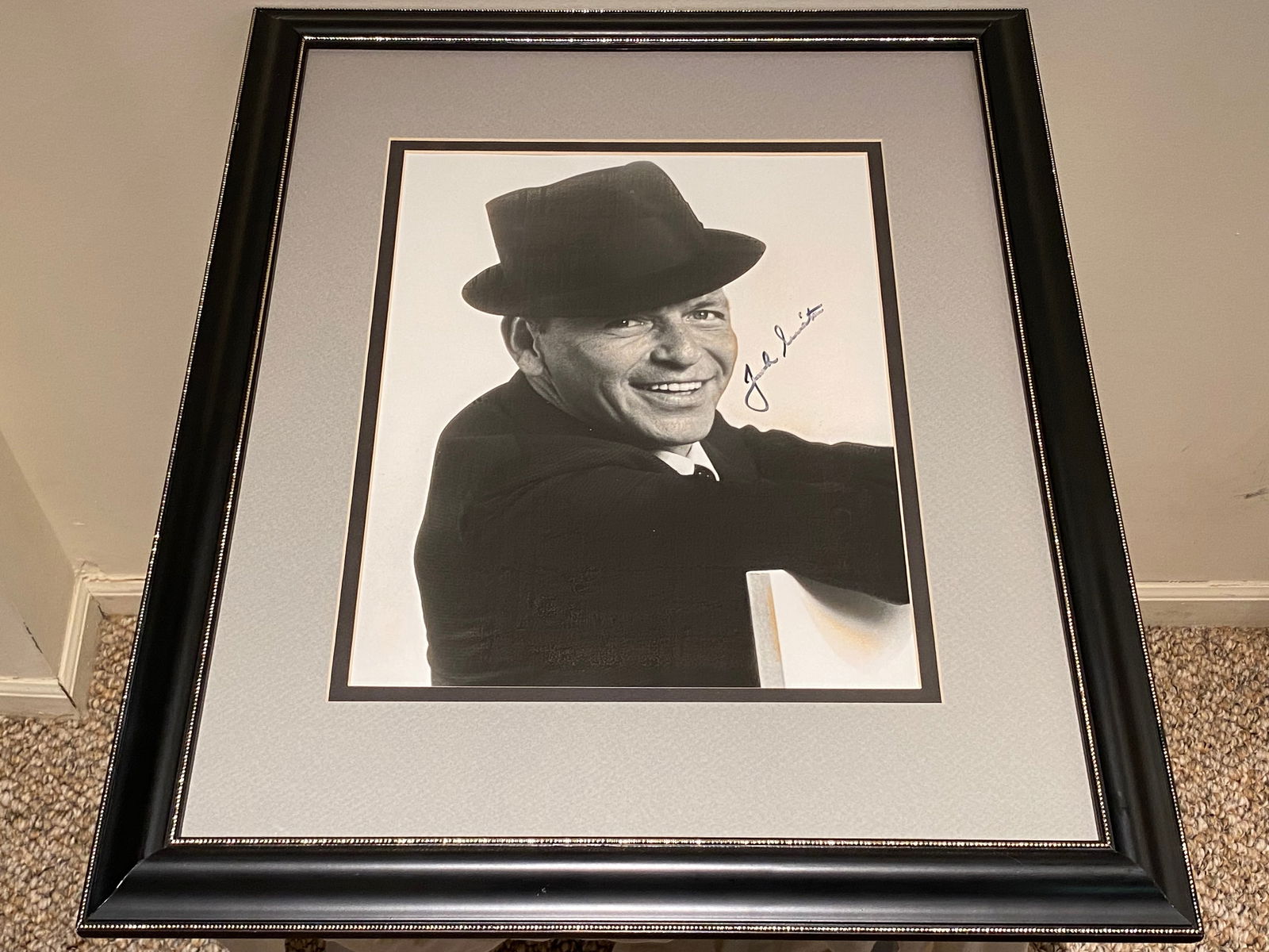 Certified Frank Sinatra Signed 11 x 14 Acid Wash Photograph (1 of 6)