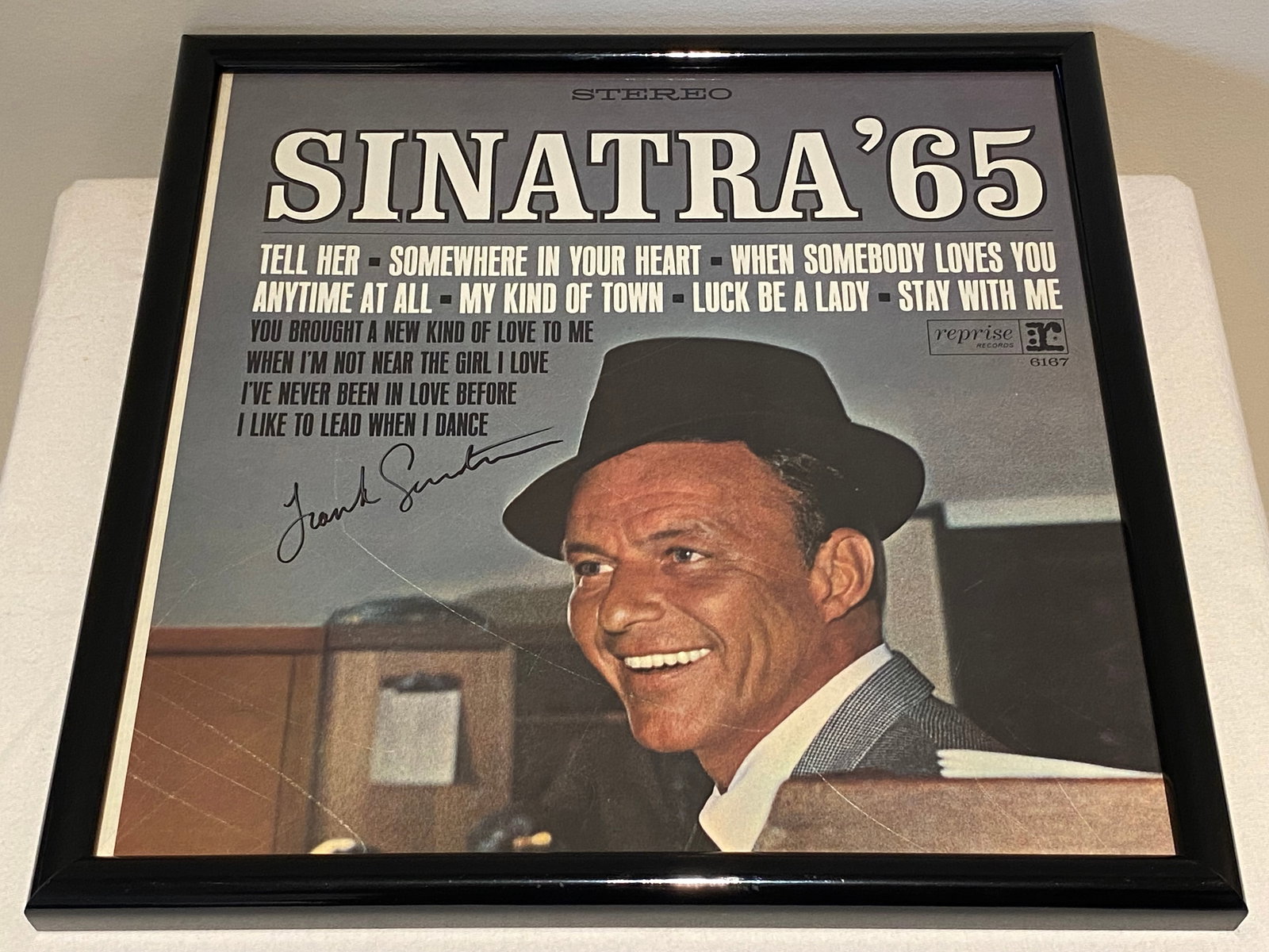 Certified Frank Sinatra Signed " Sinatra '65 " Album Cover (1 of 7)