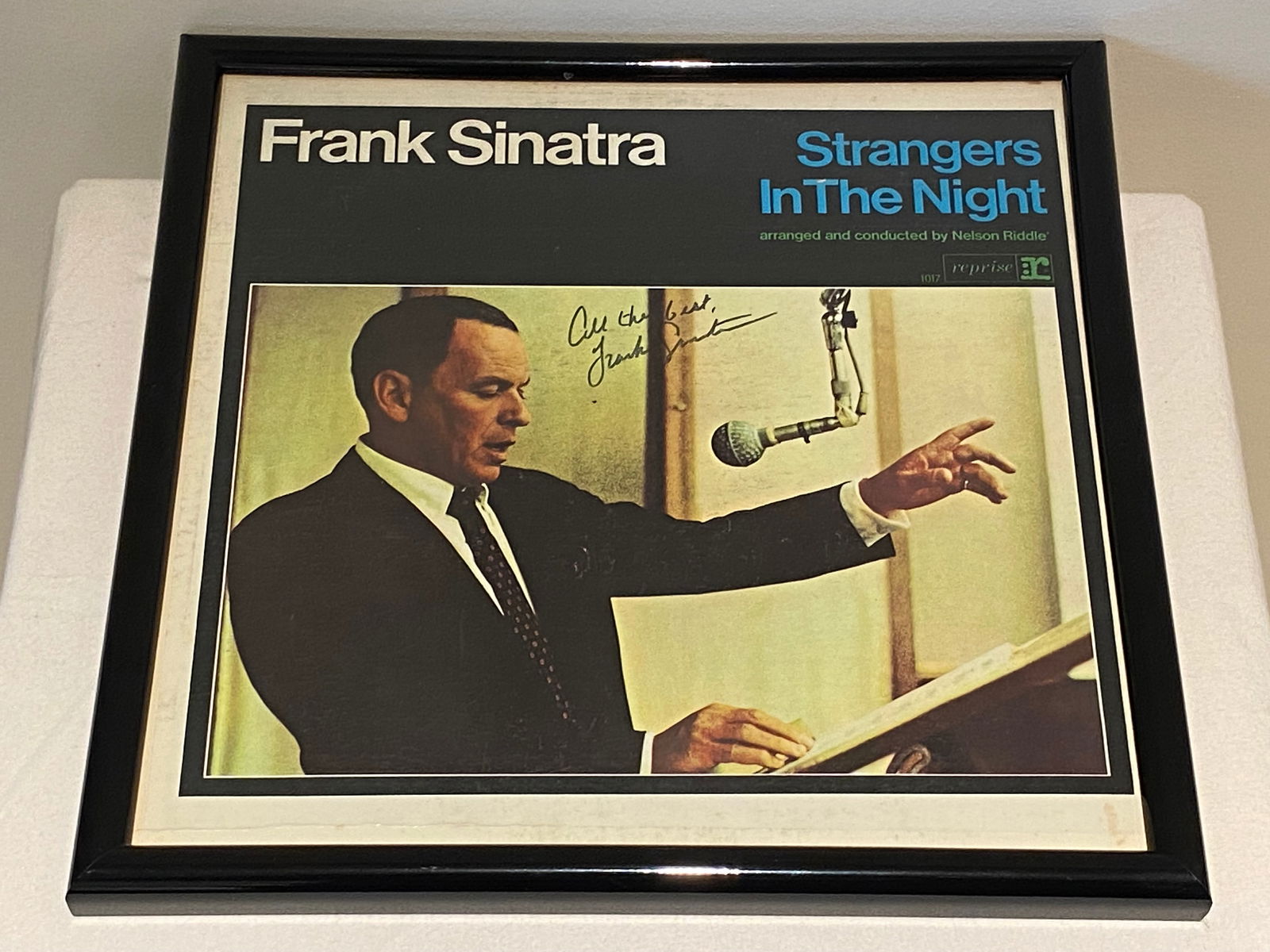 Certified Frank Sinatra Signed "Strangers In The Night"  Album Cover (1 of 7)