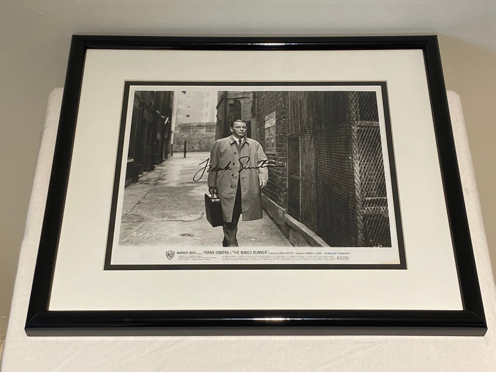 Certified Frank Sinatra Signed "The Naked Runner" WB Promo Photo (1 of 6)