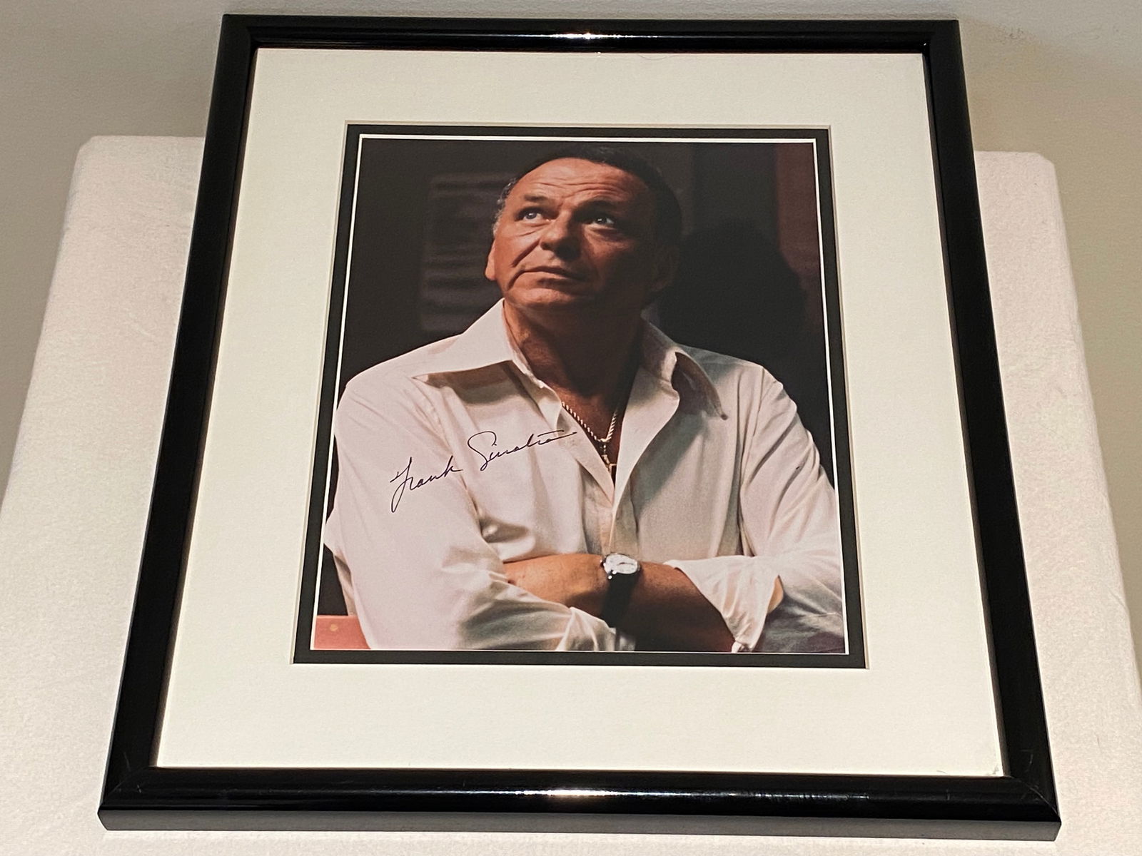 Certified Frank Sinatra Signed 8 x 10 Color Glossy Photograph (1 of 6)