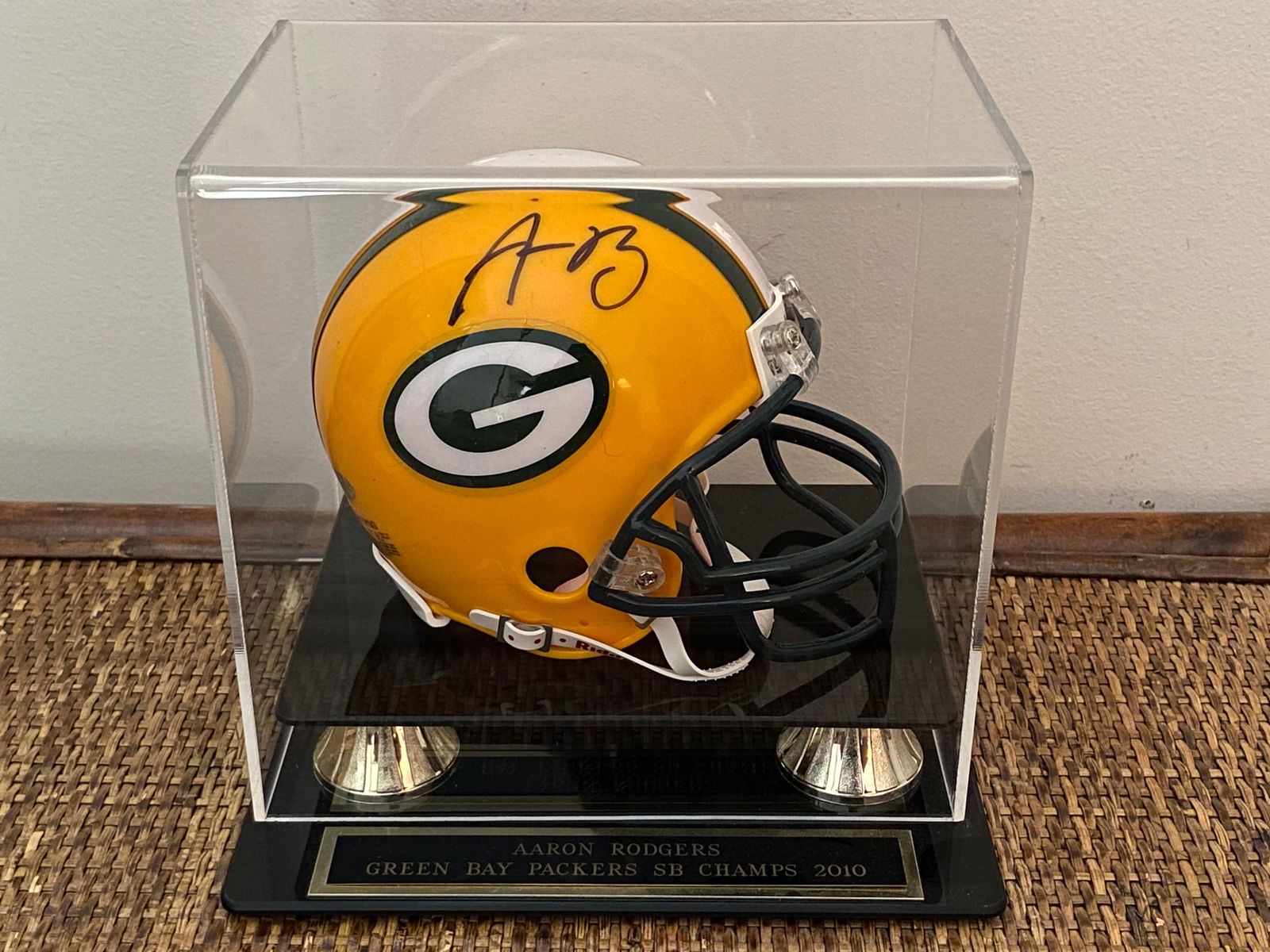 Certified Aaron Rodgers Signed Green Bay Packers 2010 Super Bowl Champs Replica Mini Helmet (1 of 7)