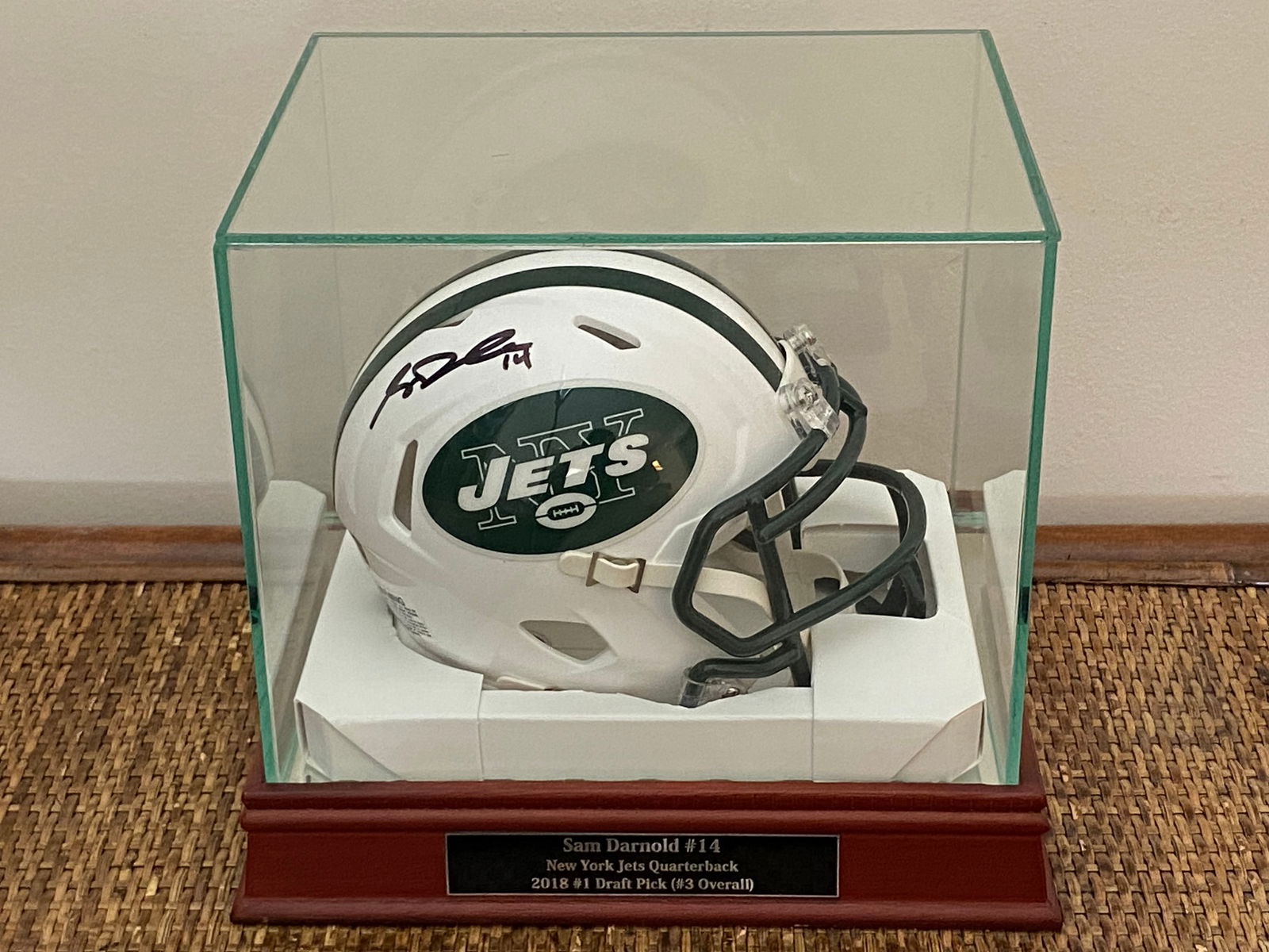 Certified Sam Darnold Signed New York Jets Mini Helmet (1 of 7)