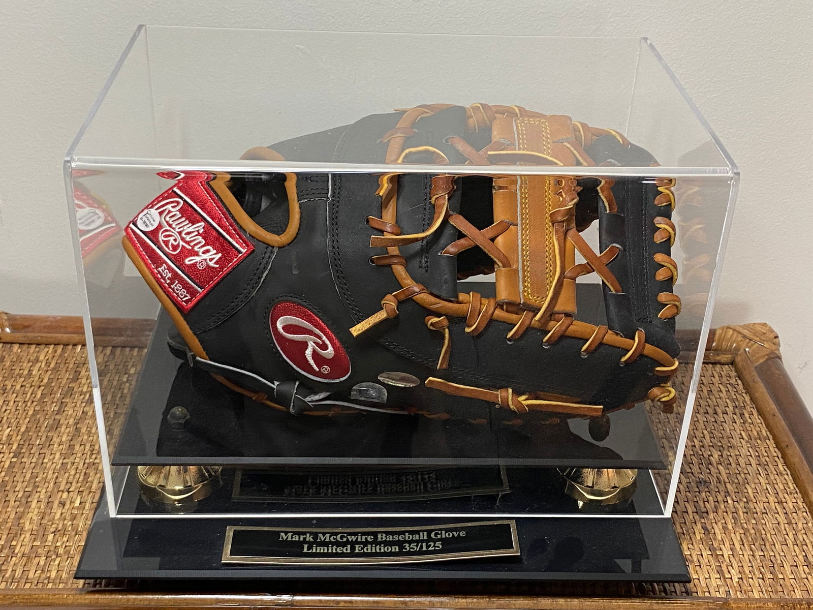 Certified Mark McGwire Signed Rawlings Baseball Glove (1 of 10)