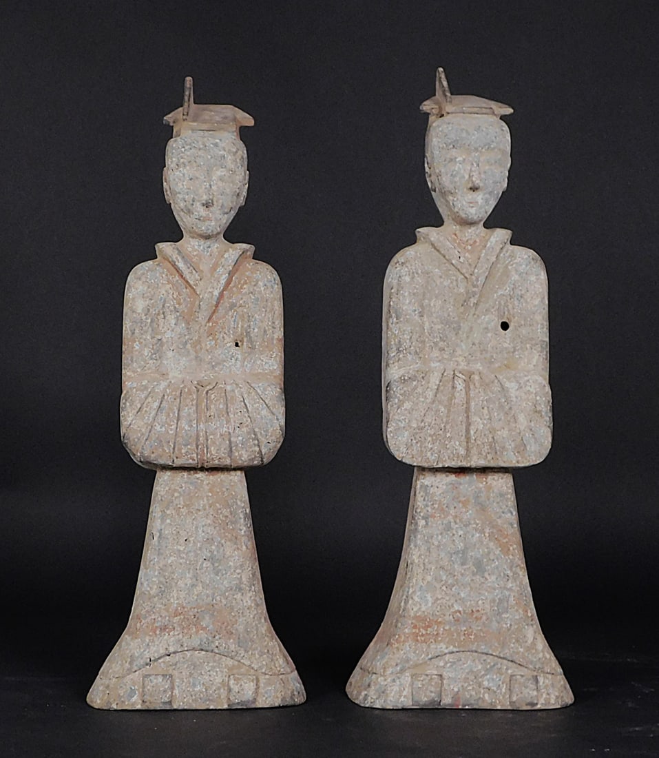 Pair of Painted Pottery Court Attendants Han Dynasty (1 of 19)