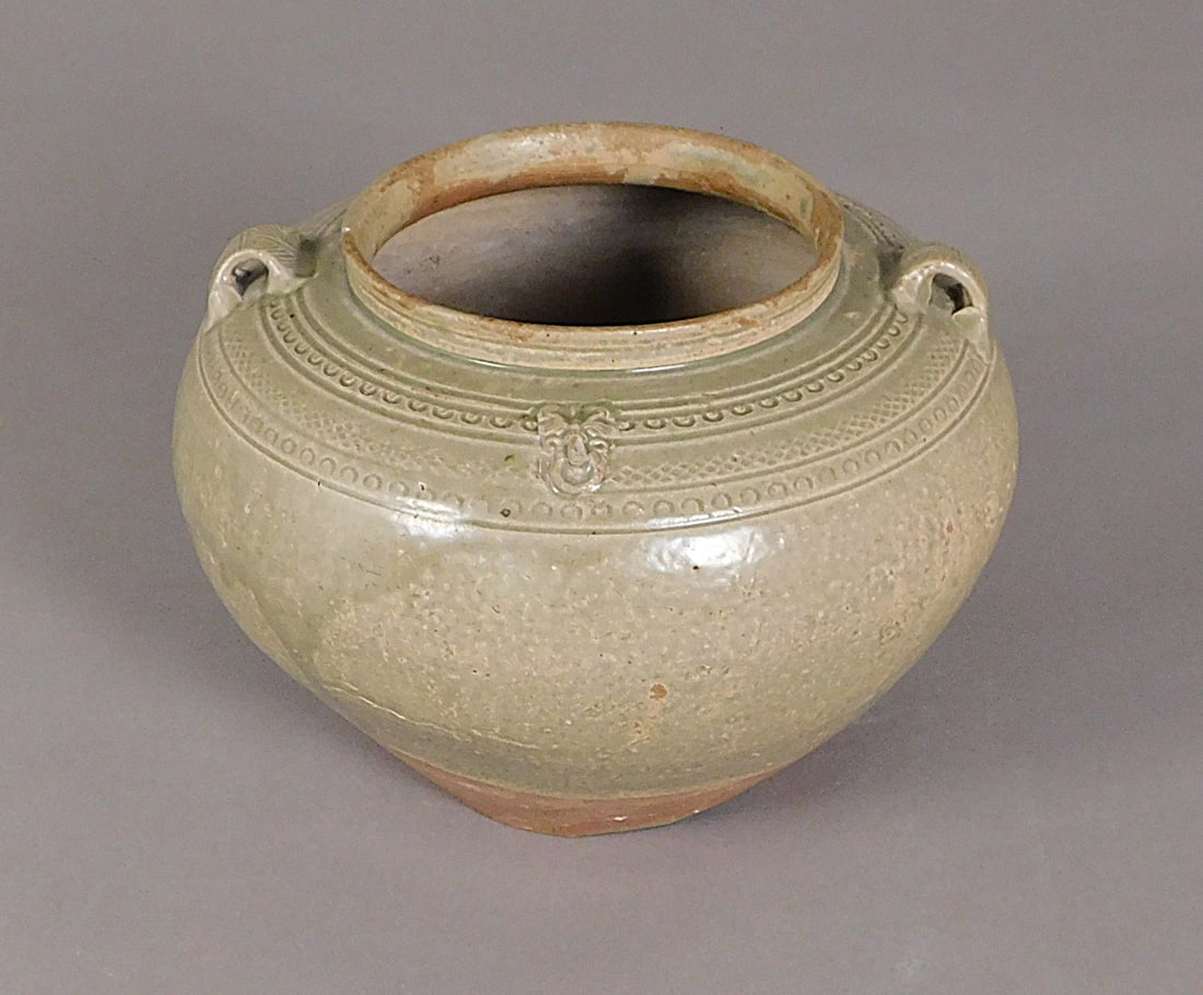 Glazed Pottery Jar Six Dynasty (1 of 12)