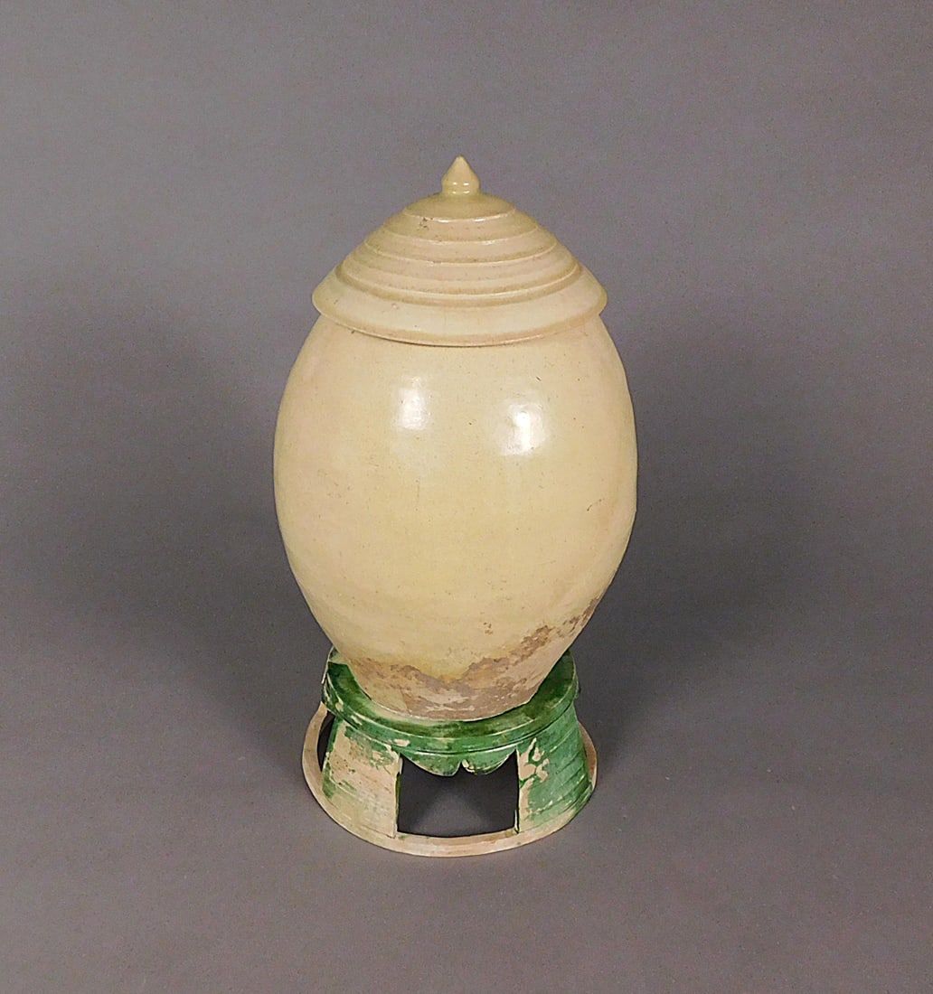 Straw Glazed Eartheware Jar, Cover, and Stand Tang/Liao Dynasty (1 of 18)