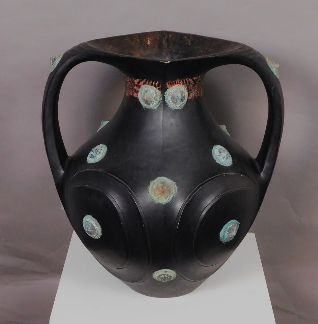 Black Pottery Amphora with Bronze Bosses Han Dynasty (1 of 20)