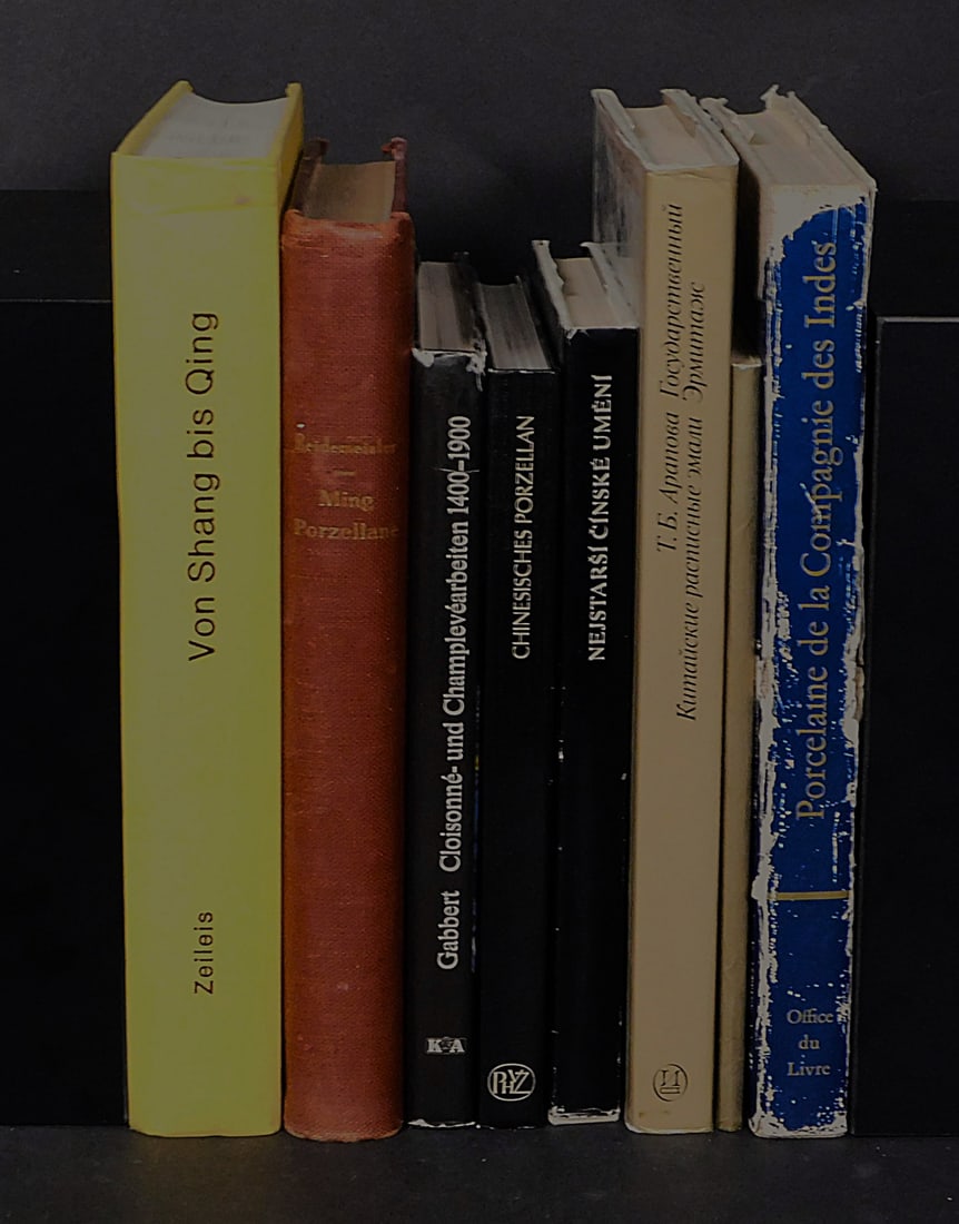 A Collection of Foreign Language Reference Books on Asian and Chinese Art (1 of 12)