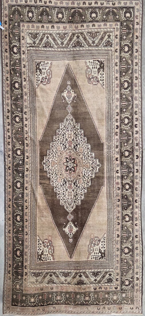 Konya - Medallion Area Rug, 5'-10" X 9'-9" (1 of 4)