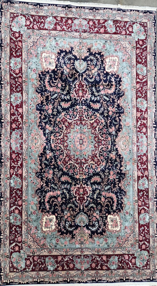 Royal- Area Rug, 10'-0" X 14'-2" (1 of 4)