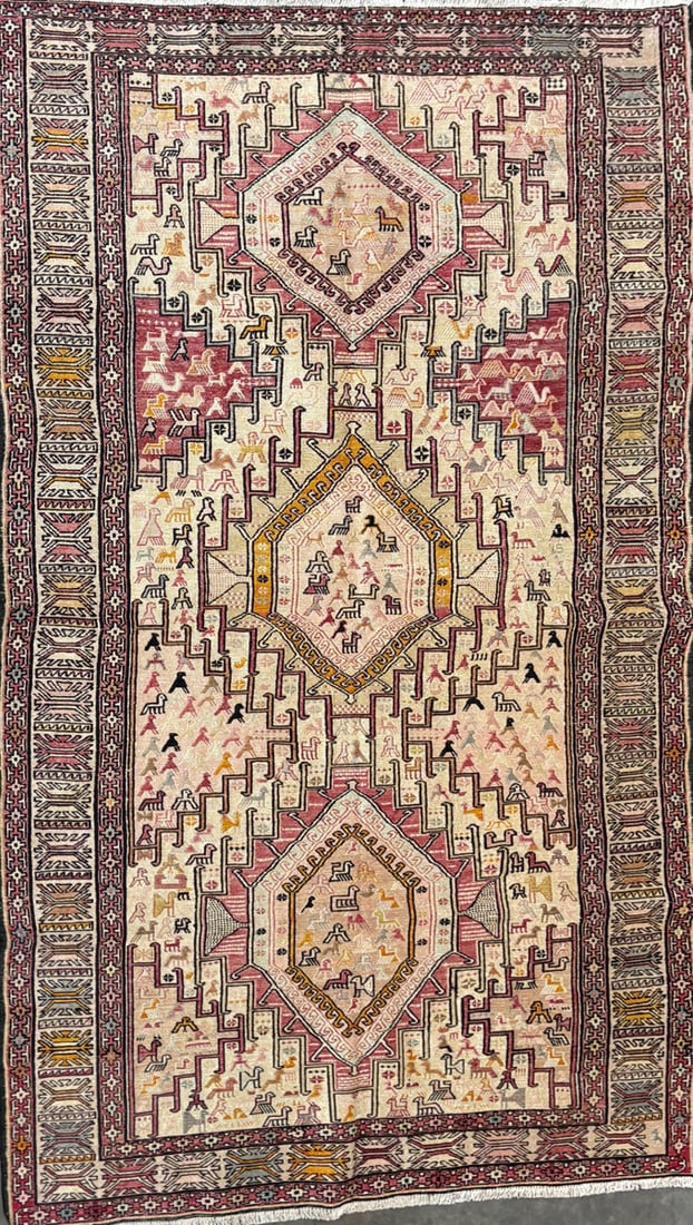 Soumaksilk-S Runner, 3'-11" X 6'-7" (1 of 4)