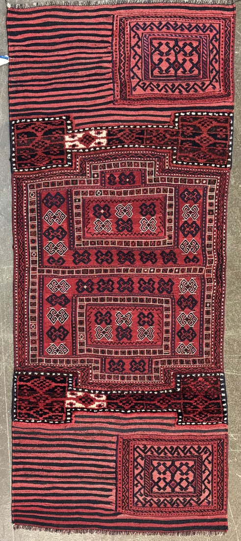 Camel Bag-G Runner, 3'-3" X 8'-2" (1 of 4)