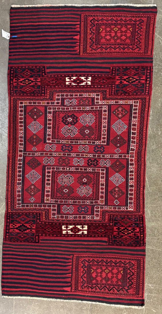 Camel Bag-G Runner, 3'-5" X 7'-8" (1 of 4)