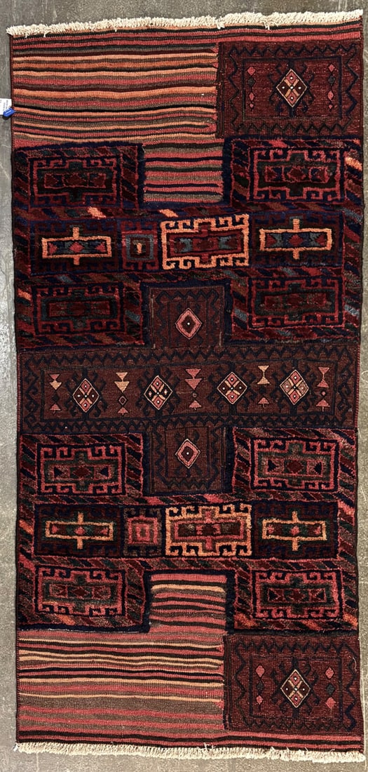 Camel Bag-G Runner, 3'-4" X 7'-5" (1 of 4)