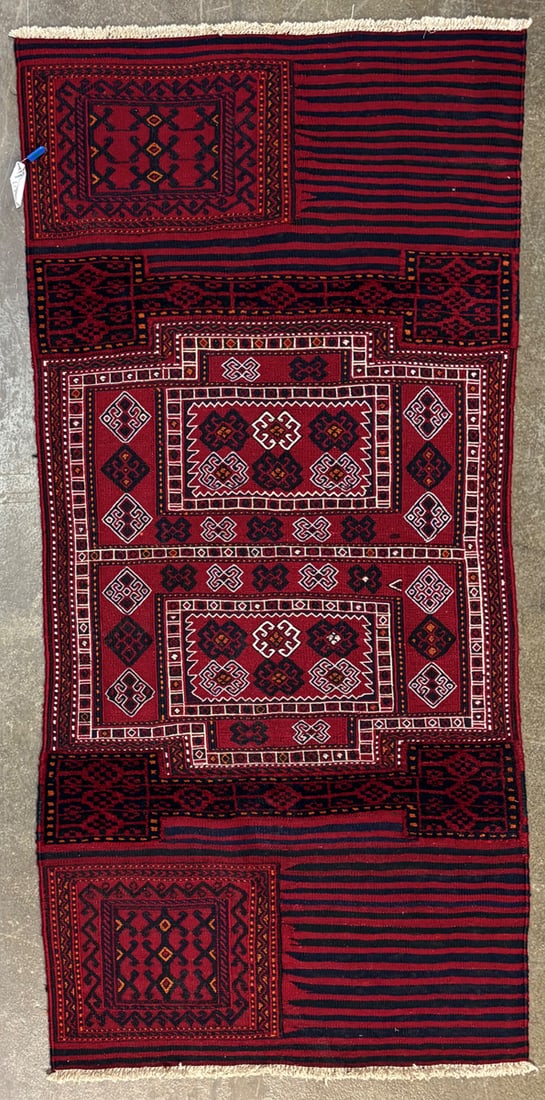 Camel Bag-G Runner, 3'-3" X 7'-1" (1 of 4)