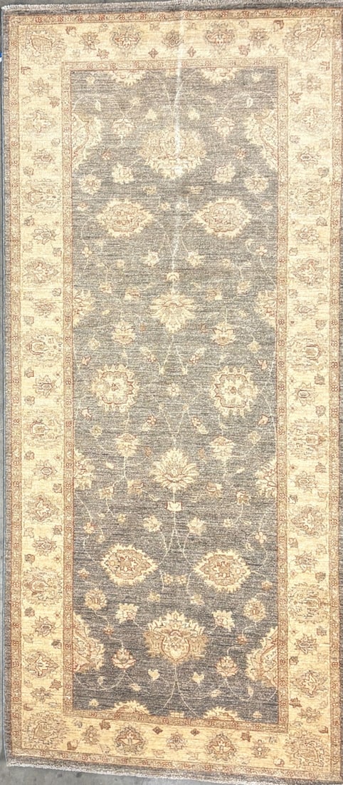 Ushak Runner, 4'-1" X 9'-8": Size: 4'-1" X 9'-8" Country of Origin: TRK Advertised Retail Price: $ 2955 Tag No. 13347
