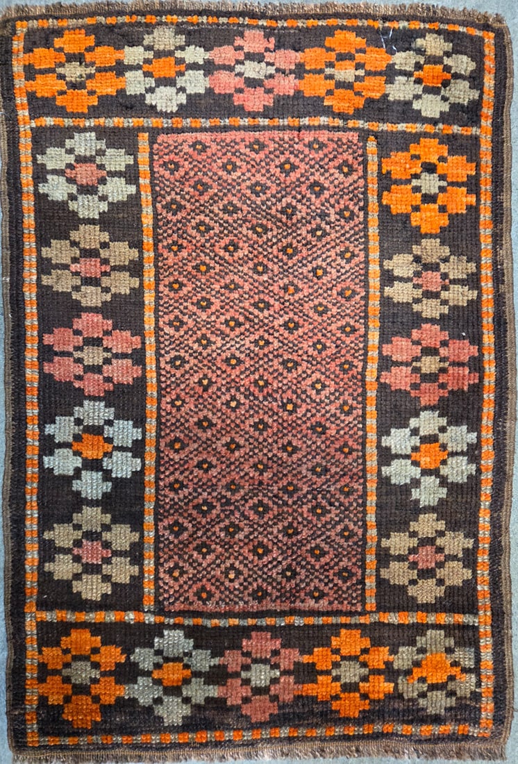 Kecimusla-Ya Accent Rug, 2'-2" X 3'-1" (1 of 4)