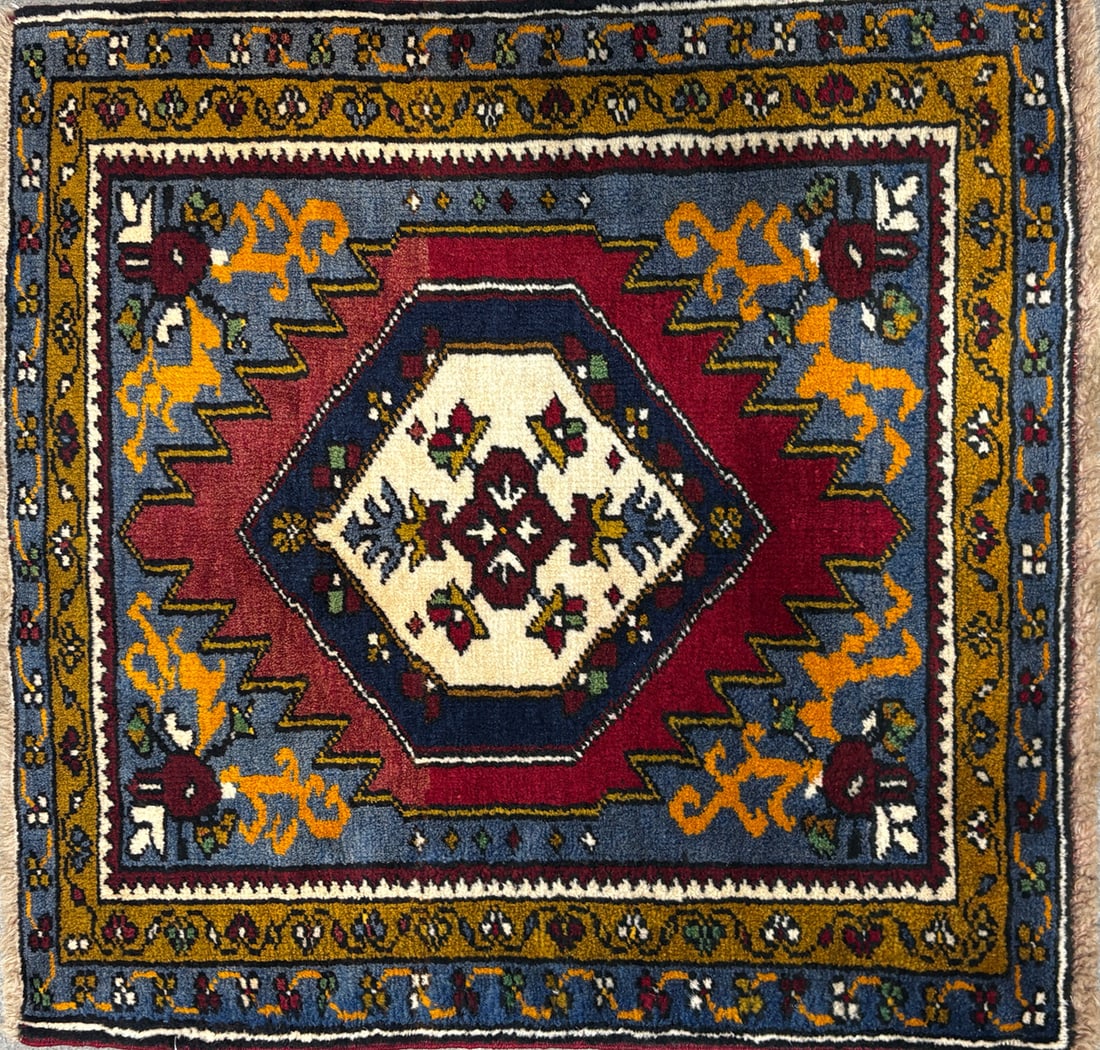 Yahyali- Accent Rug, 2'-4" X 2'-5" (1 of 4)