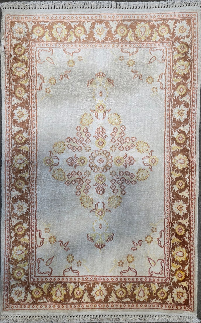 Flosh - Medallioni Accent Rug, 1'-11" X 3'-0": Size: 1'-11" X 3'-0" Country of Origin: TUR Color: IVR Border: ORG Advertised Retail Price: $ 850 Tag No. 12127