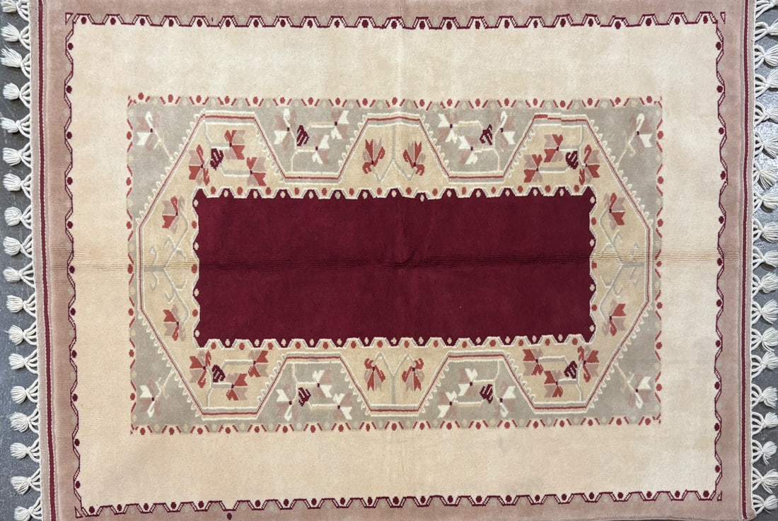 Milas-Modern Area Rug, 5'-2" X 7'-0": Size: 5'-2" X 7'-0" Country of Origin: TUR Color: BRG Border: MLT Advertised Retail Price: $ 1450 Tag No. 10725 Shipping available.