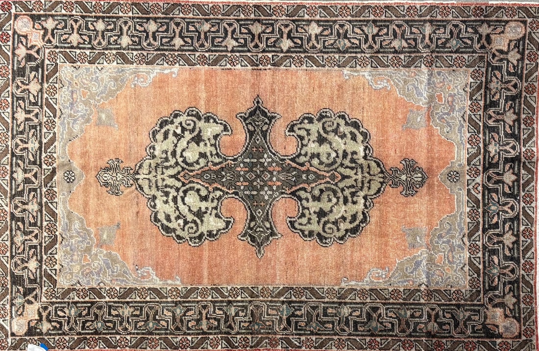 Ushak - Medallion Area Rug, 5'-2" X 8'-0" (1 of 4)