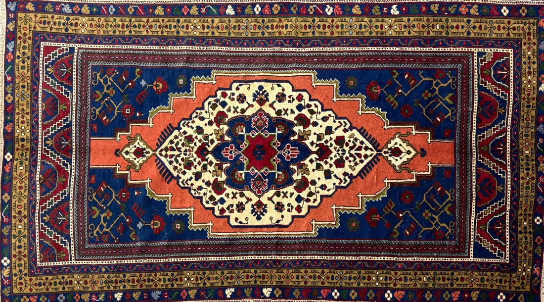 Tashpinar - Gallery Area Rug, 5'-1" X 9'-0" (1 of 4)
