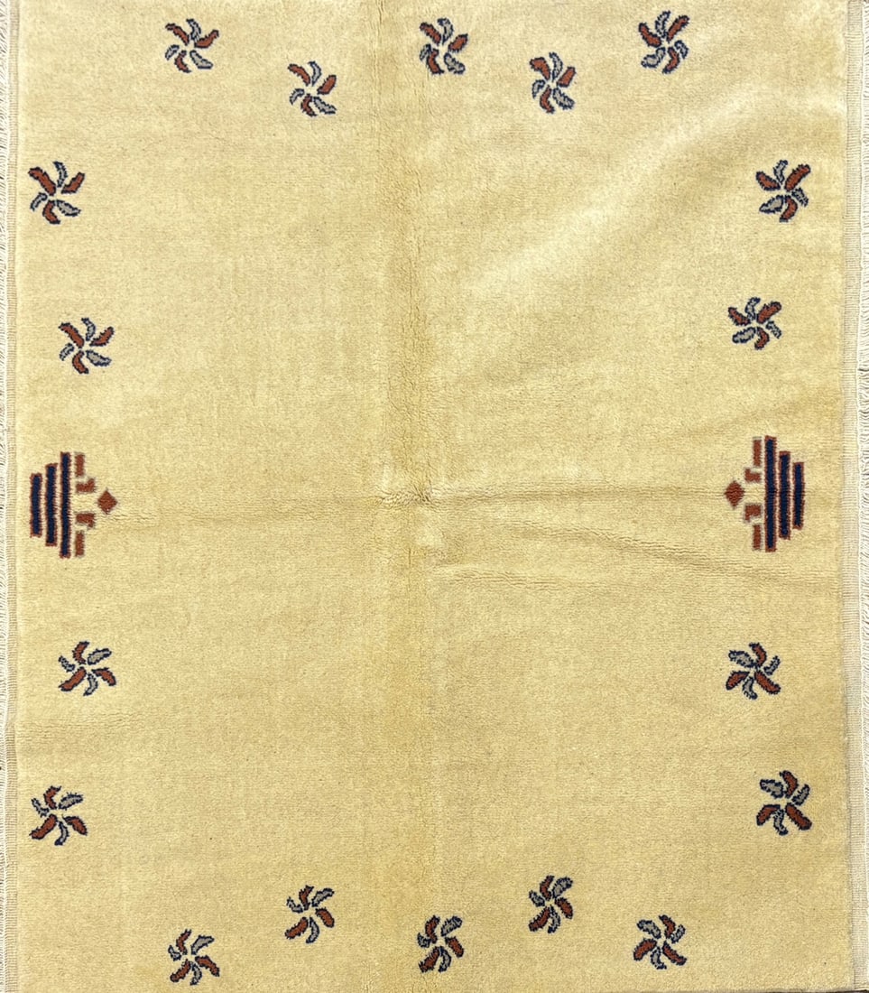 Milas- Area Rug, 4'-2" X 5'-0" (1 of 4)