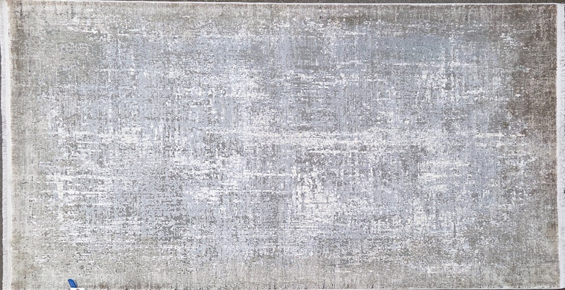 Antep- Accent Rug, 3'-11" X 5'-11": Size: 3'-11" X 5'-11" Country of Origin: TUR Advertised Retail Price: $ 650 Tag No. 16689 Shipping available.