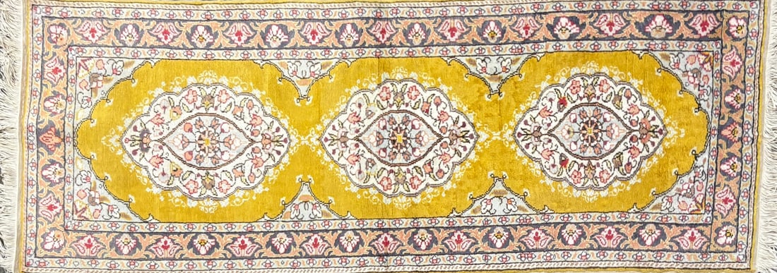 Flosh Accent Rug, 2'-0" X 5'-8": Size: 2'-0" X 5'-8" Country of Origin: TUR Color: MLT Border: PWB Advertised Retail Price: $ 1450 Tag No. 10467 Shipping available. 
