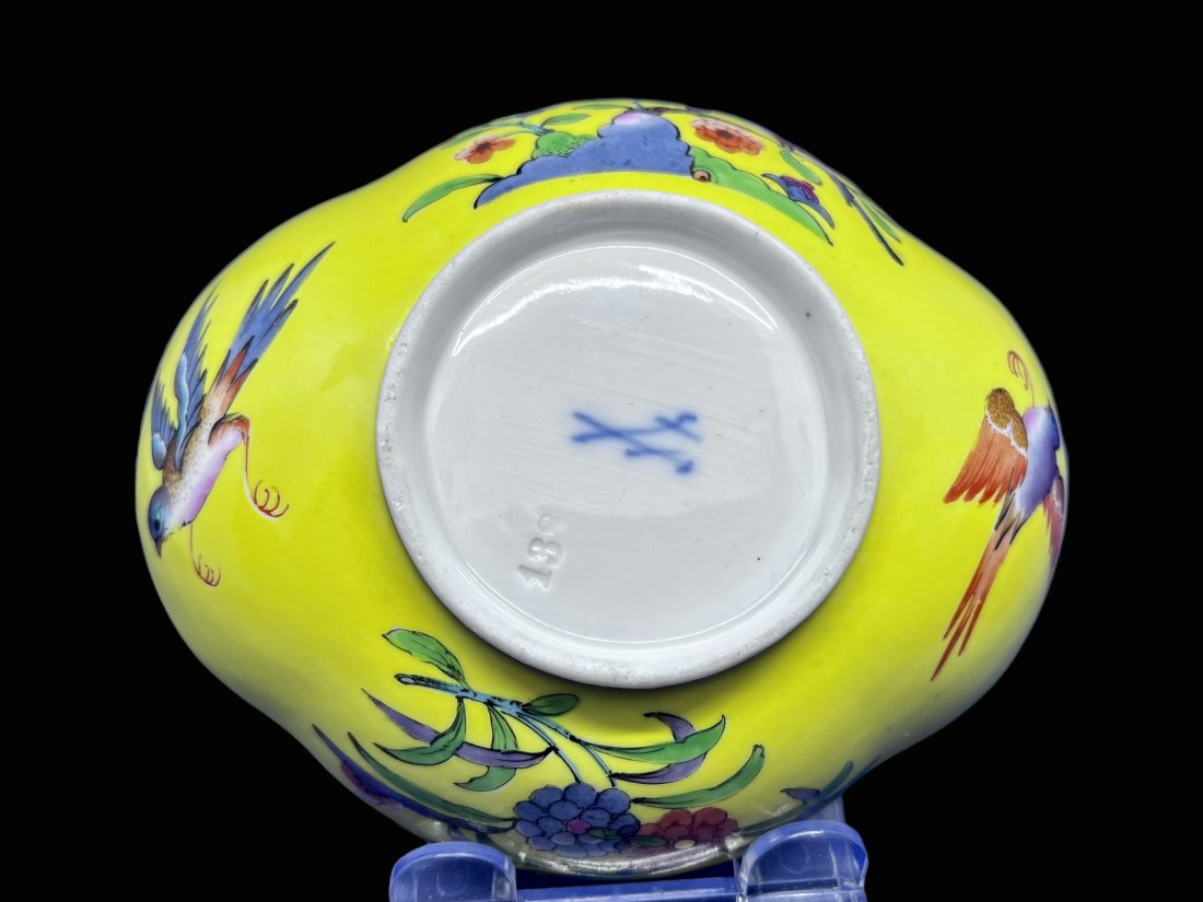 Meissen tea cup and saucer (1 of 15)