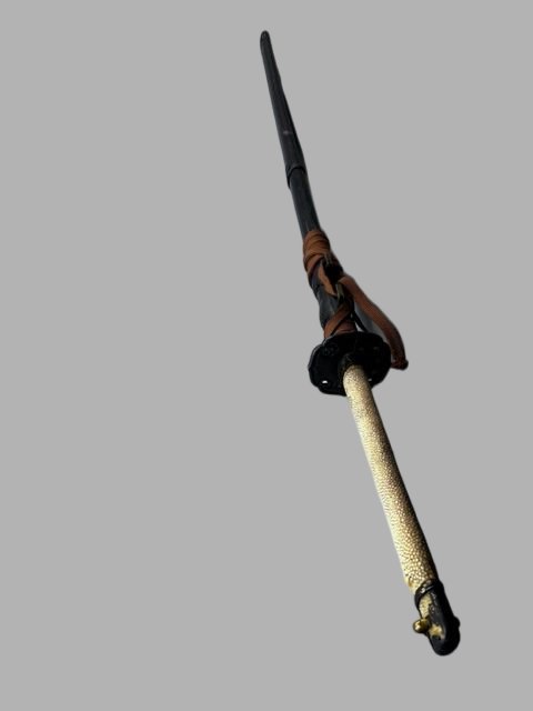 Japanese katana (1 of 16)