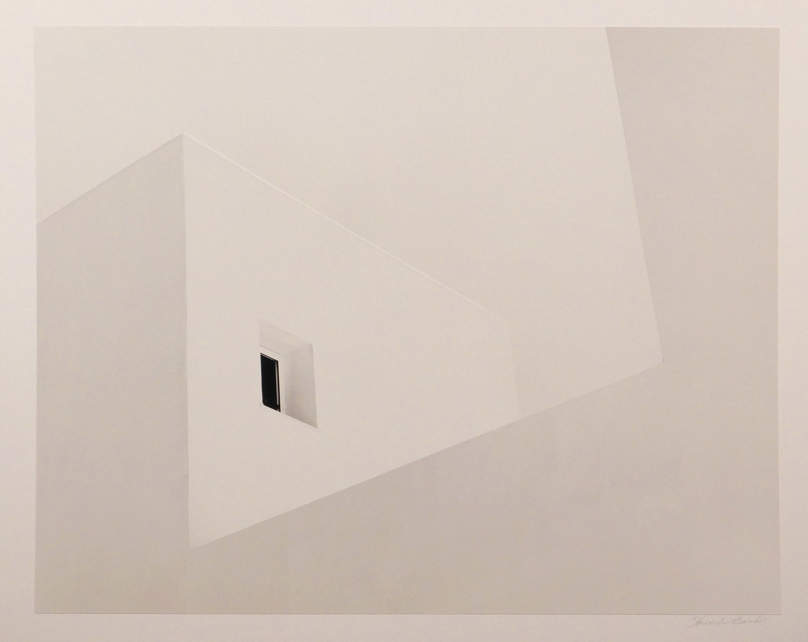 Howard Bond: Light and Dark, Ios (1 of 8)