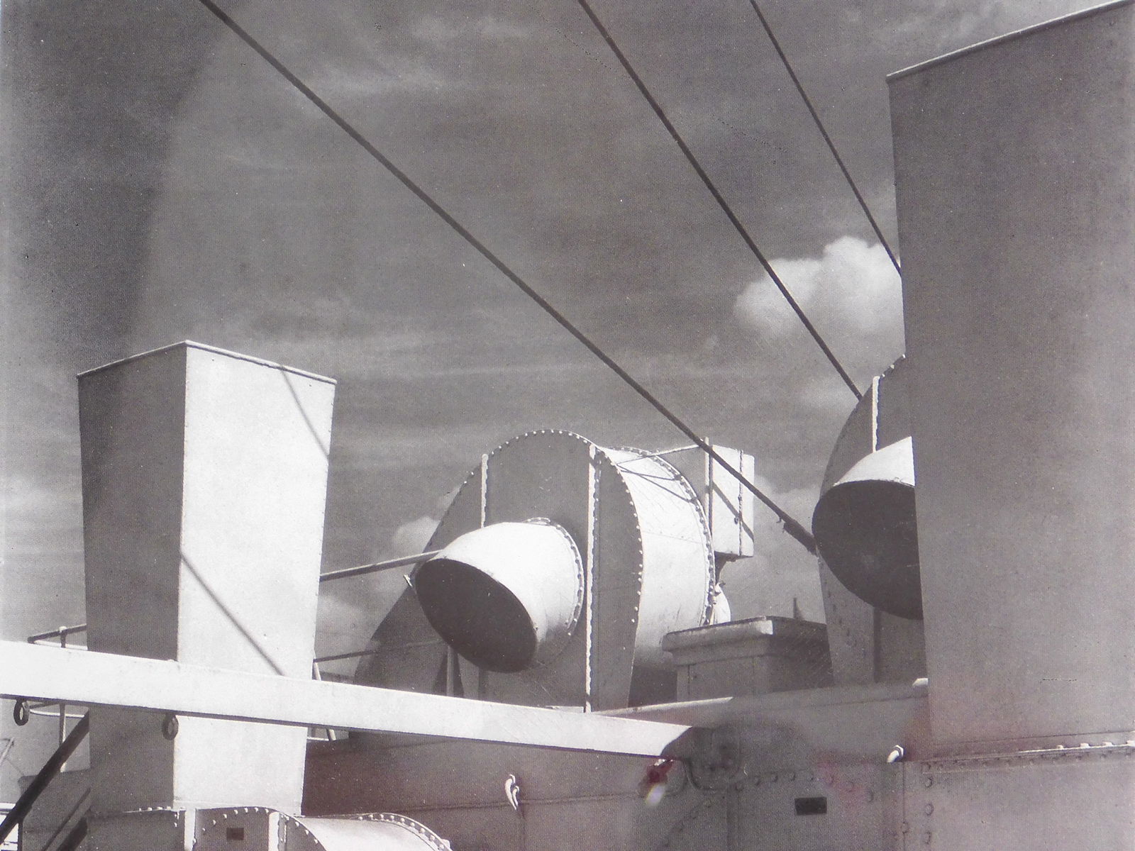 Charles Sheeler: Upper Deck - 3