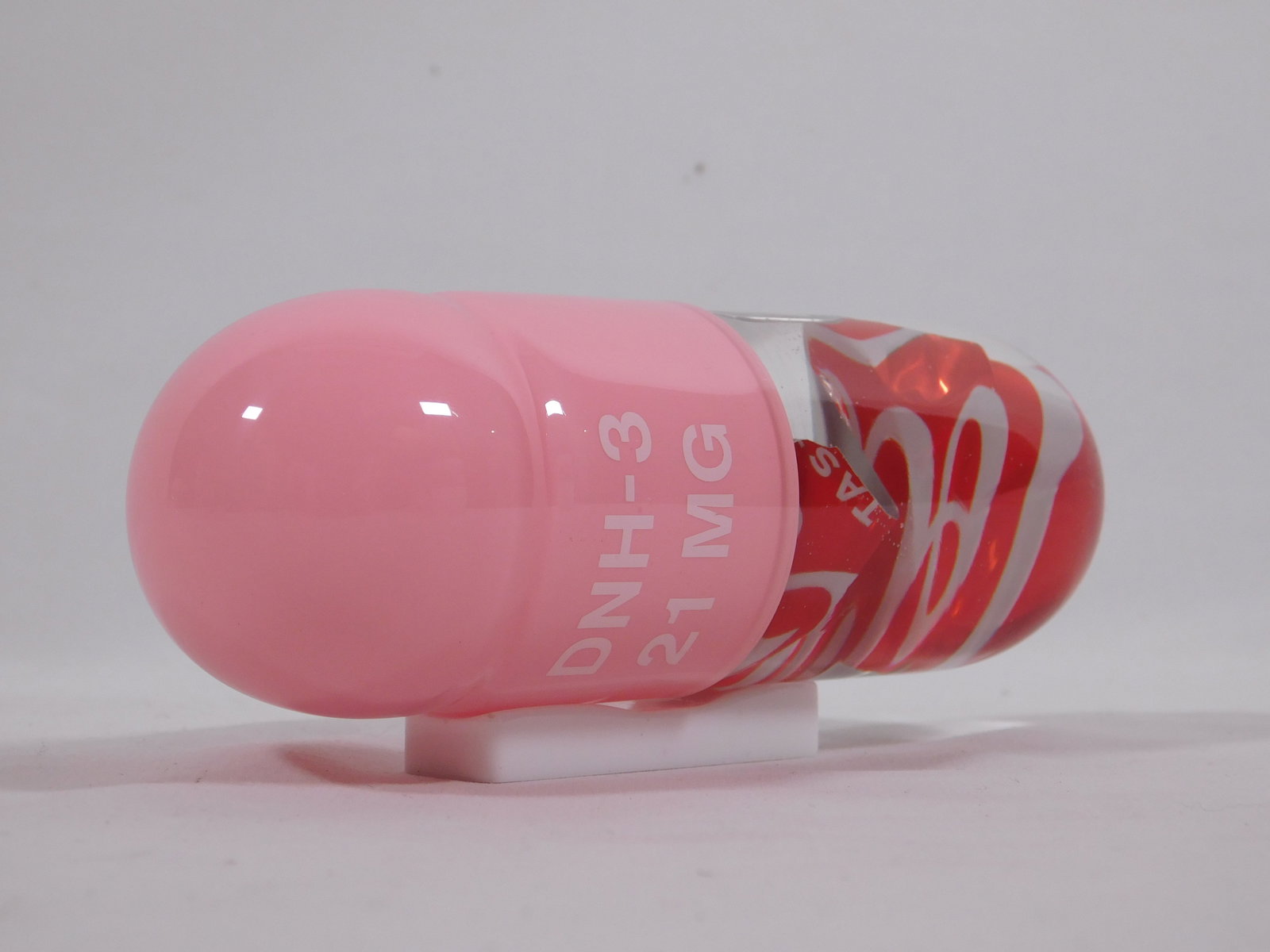 Miss Bugs: Junk Caps (Coke) - 6