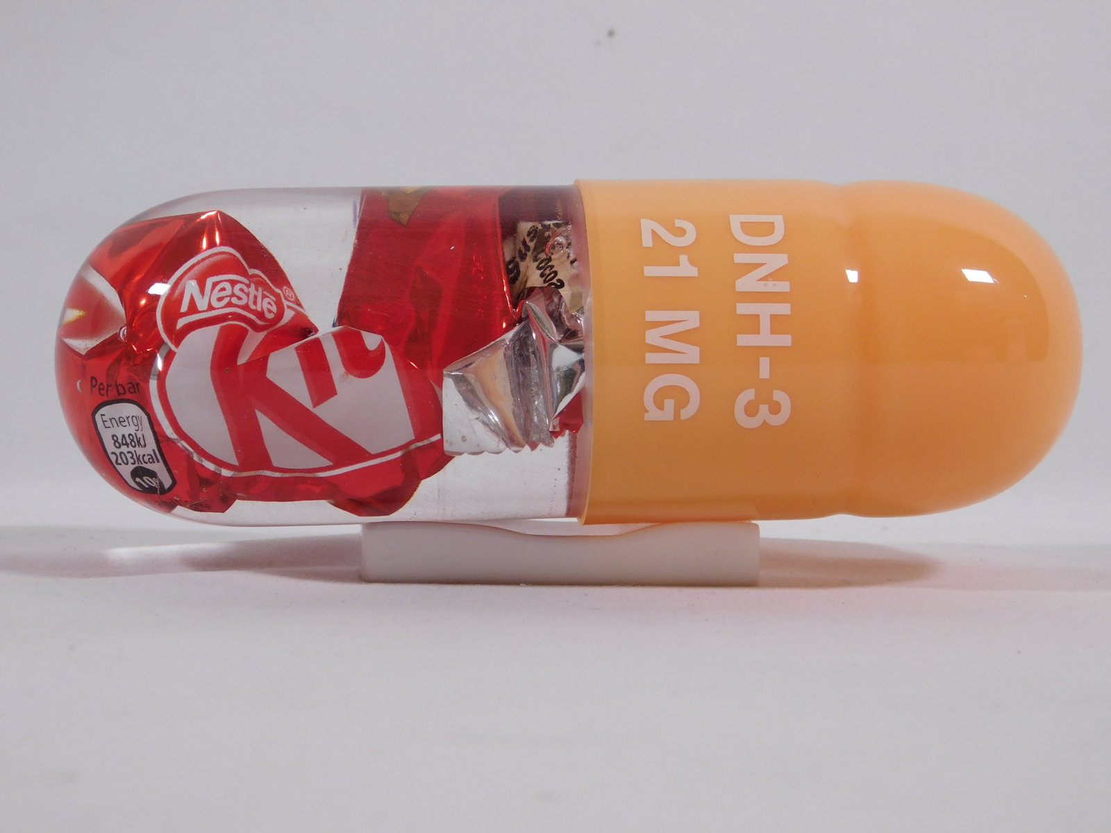 Miss Bugs: Junk Caps (Kit Kat) - 2