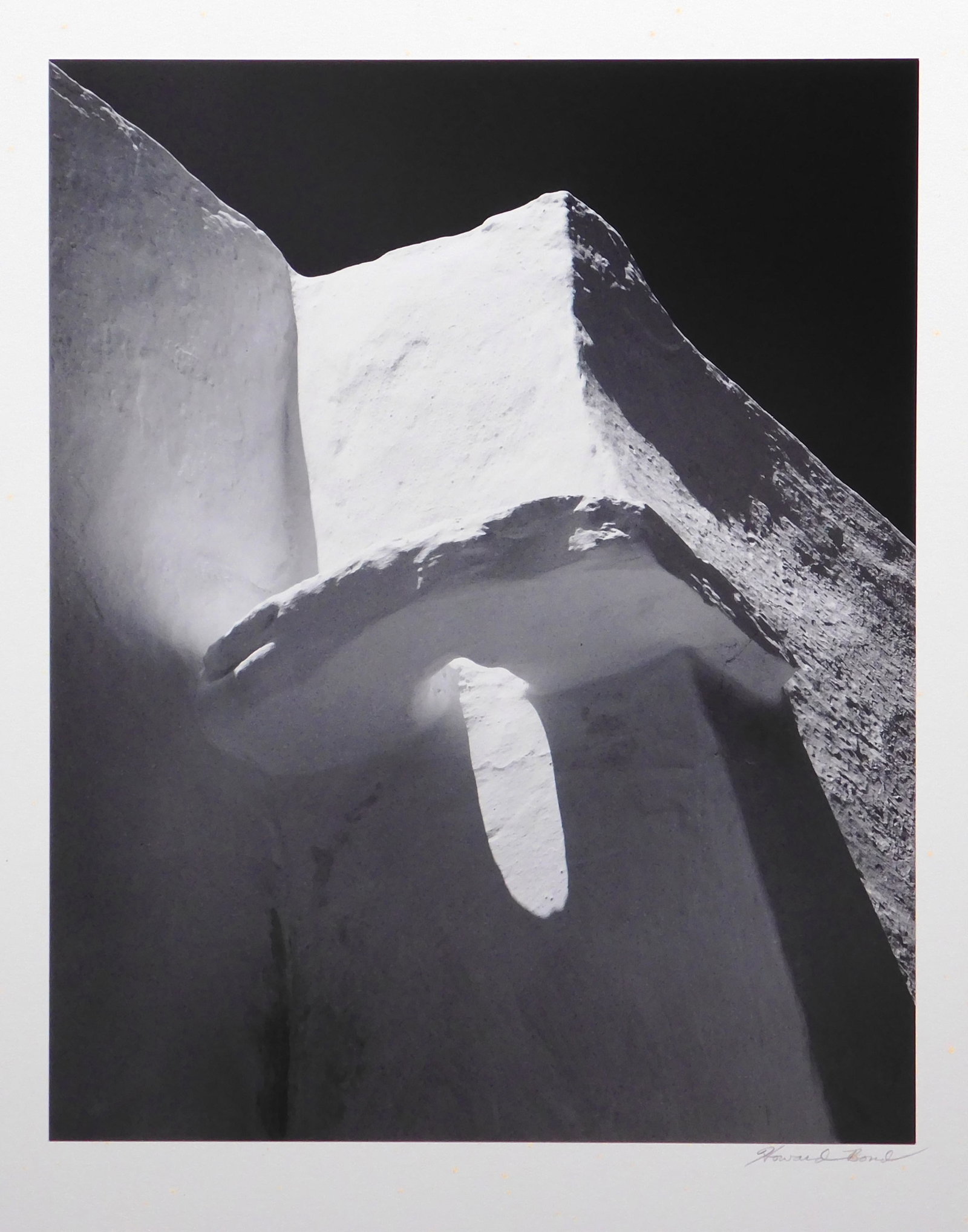 Howard Bond: Stone with Hole, Siphons (1 of 8)