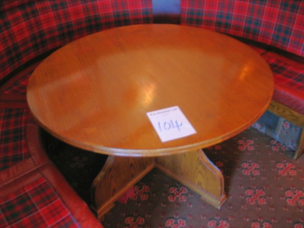 TABLE AND CHAIRS: Solid wooden circular 1.2m diameter table