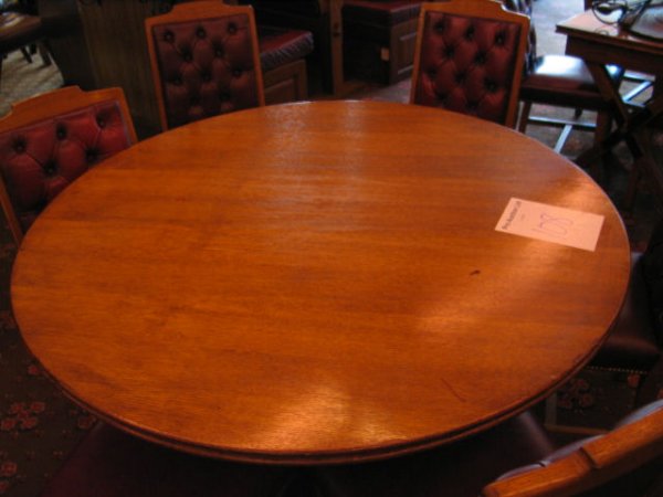 TABLE AND CHAIRS: Solid wooden circular 1.2m diameter table