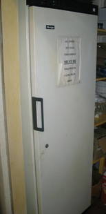 Derby upright refrigerator: Derby upright refrigerator